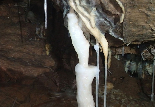 PC080027